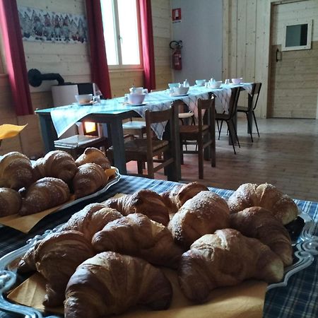 הוסטל לימונה פיימונטה La Casa Via Del Sale מראה חיצוני תמונה
